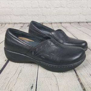 Dansko | Abigail Flat Leather Clogs